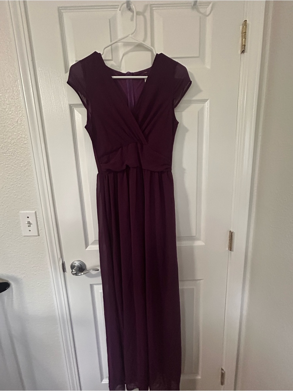 Plum Cap-Sleeve V-Neck Maxi Dress